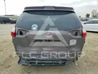 2019 Toyota SIENNA фото