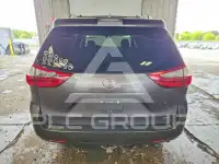 2019 Toyota SIENNA photo