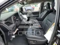 2019 Toyota SIENNA фото