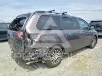2019 Toyota SIENNA фото
