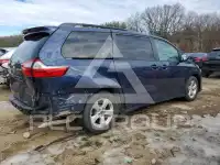 2019 Toyota SIENNA фото