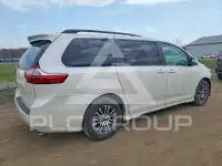 2019 Toyota SIENNA photo
