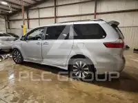 2019 Toyota SIENNA фото
