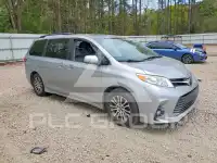2019 Toyota SIENNA photo