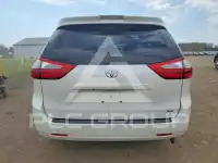 2019 Toyota SIENNA photo