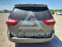 2019 Toyota SIENNA фото