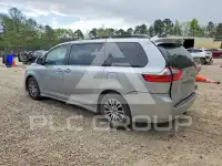 2019 Toyota SIENNA photo