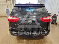2019 Toyota SIENNA фото