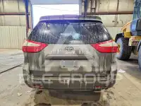 2019 Toyota SIENNA фото