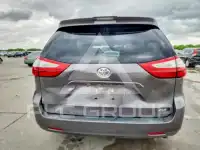 2019 Toyota SIENNA фото