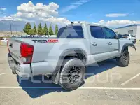 2019 Toyota TACOMA фото