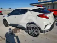 2019 Toyota C-HR photo