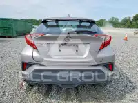 2019 Toyota C-HR photo