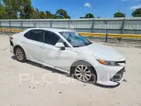 2019 Toyota CAMRY фото