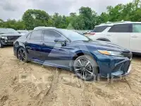 2019 Toyota CAMRY фото