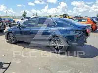 2019 Toyota CAMRY фото