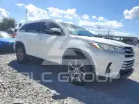 2019 Toyota Highlander photo