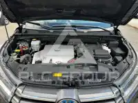 2019 Toyota Highlander photo