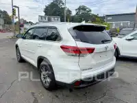 2019 Toyota Highlander фото