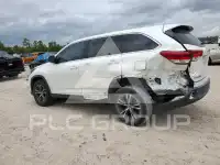 2019 Toyota Highlander фото