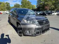 2019 Toyota Highlander фото