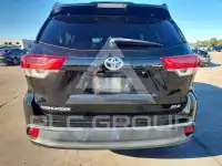 2019 Toyota Highlander фото