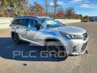 2019 Toyota Highlander фото
