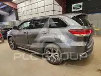 2019 Toyota Highlander photo