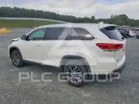 2019 Toyota Highlander photo