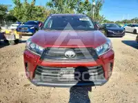 2019 Toyota Highlander photo