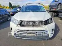 2019 Toyota Highlander photo