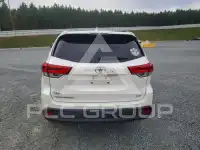 2019 Toyota Highlander photo