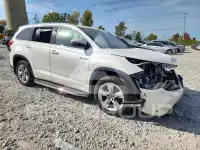 2019 Toyota Highlander фото