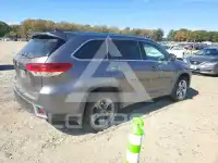 2019 Toyota Highlander фото