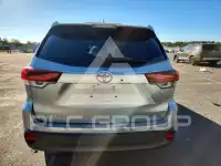 2019 Toyota Highlander фото
