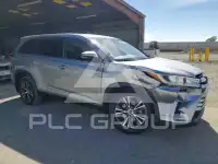 2019 Toyota Highlander фото