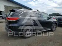 2019 Toyota Highlander фото