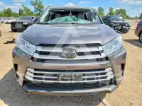 2019 Toyota Highlander фото