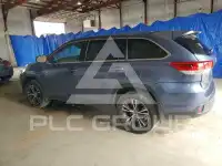 2019 Toyota Highlander фото
