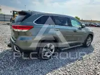 2019 Toyota Highlander фото