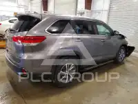 2019 Toyota Highlander photo