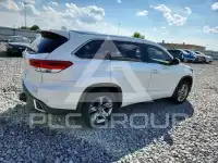 2019 Toyota Highlander фото