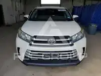 2019 Toyota Highlander фото