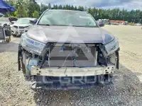 2019 Toyota Highlander фото