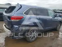 2019 Toyota Highlander фото