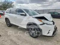 2019 Toyota Highlander фото