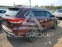 2019 Toyota Highlander фото