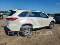 2019 Toyota Highlander фото