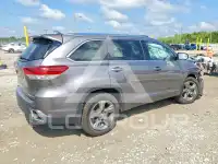 2019 Toyota Highlander фото