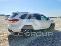 2019 Toyota Highlander фото